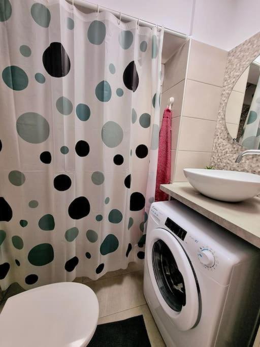 Апартаменти Ultracentral Magheru Studio Бухарест Екстер'єр фото