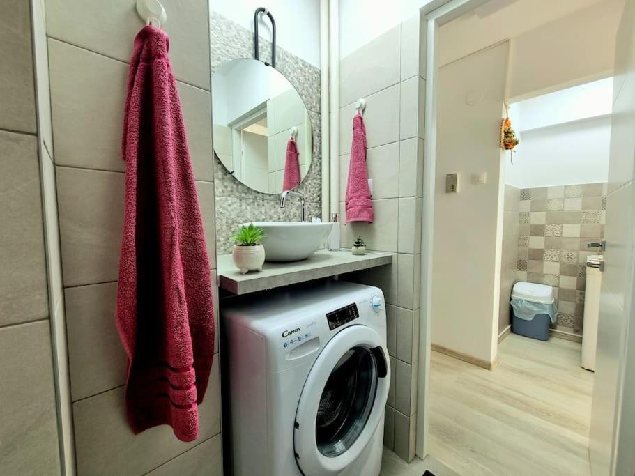 Апартаменти Ultracentral Magheru Studio Бухарест Екстер'єр фото